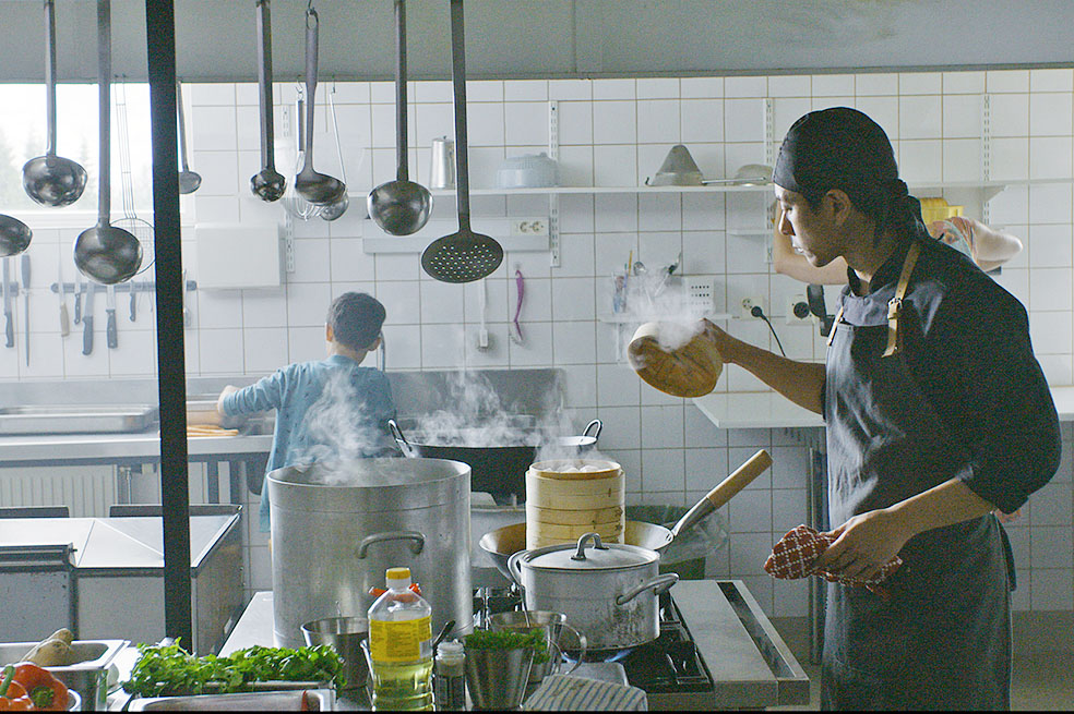 LifTe 北欧の暮らし フィンランド 映画 ミカ・カウリスマキ 世界一しあわせな食堂 チュー・パック・ホング
