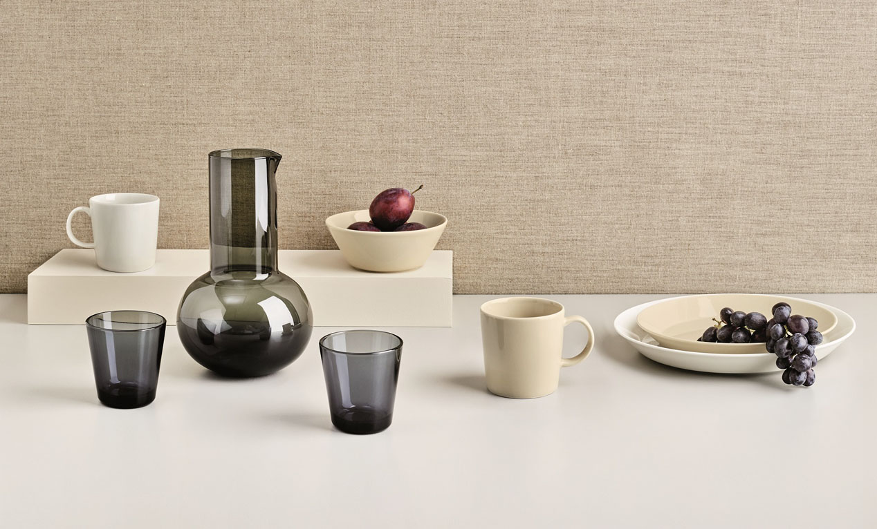 イッタラの人気シリーズ「ティーマ」の新色「リネン」が日本先行発売