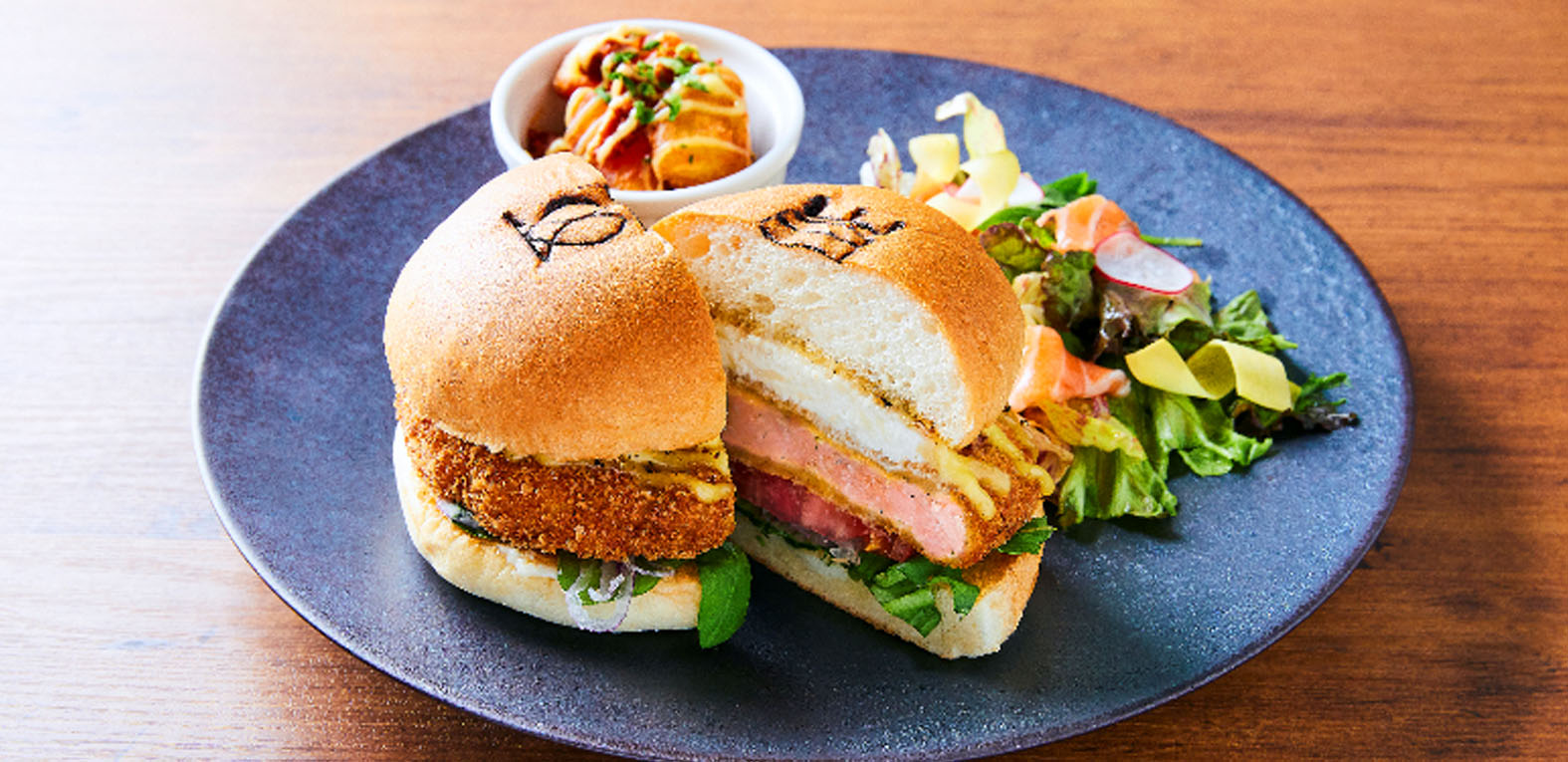 ノルウェーサーモン・サバを使った サスティナブルバーガー「Sバーガー