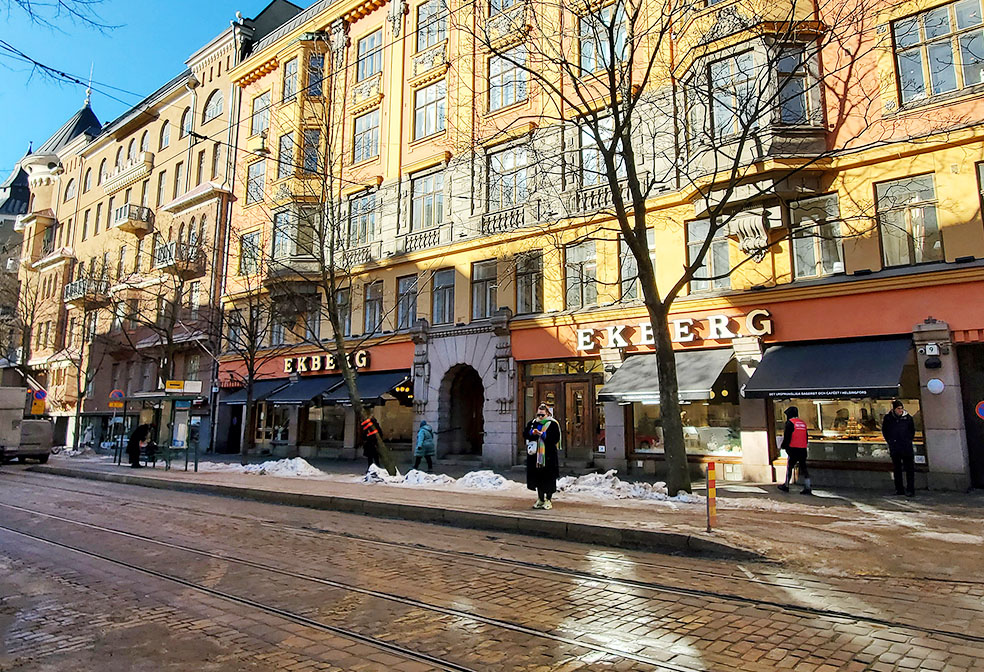 LifTe北欧の暮らし フィンランド 編集部が2023年冬の北欧出張9日目前編で訪れたフィンランド最古のベーカリー&カフェ エクベリ