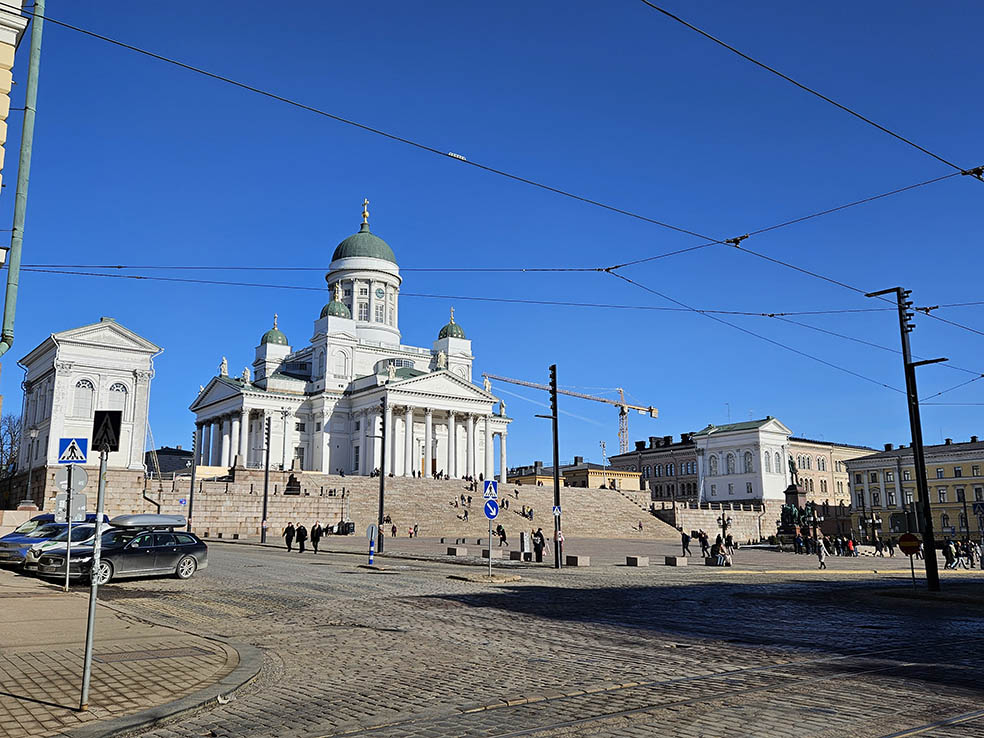 LifTe北欧の暮らし フィンランド 編集部が2024年冬の北欧出張で訪れたヘルシンキのヘルシンキ大聖堂