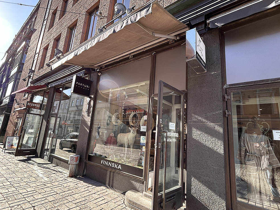 LifTe北欧の暮らし フィンランド 編集部が2024年冬の北欧出張で訪れたヘルシンキのスーベニアショップ「Finnska Souvenirs / Sauna Boutique（フィンスカ・スーヴェニア サウナブティック）」