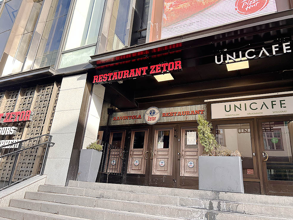 LifTe北欧の暮らし 編集部が2024年冬の北欧出張で訪れたフィンランドのヘルシンキにある老舗レストラン「zetor(ゼトー)」