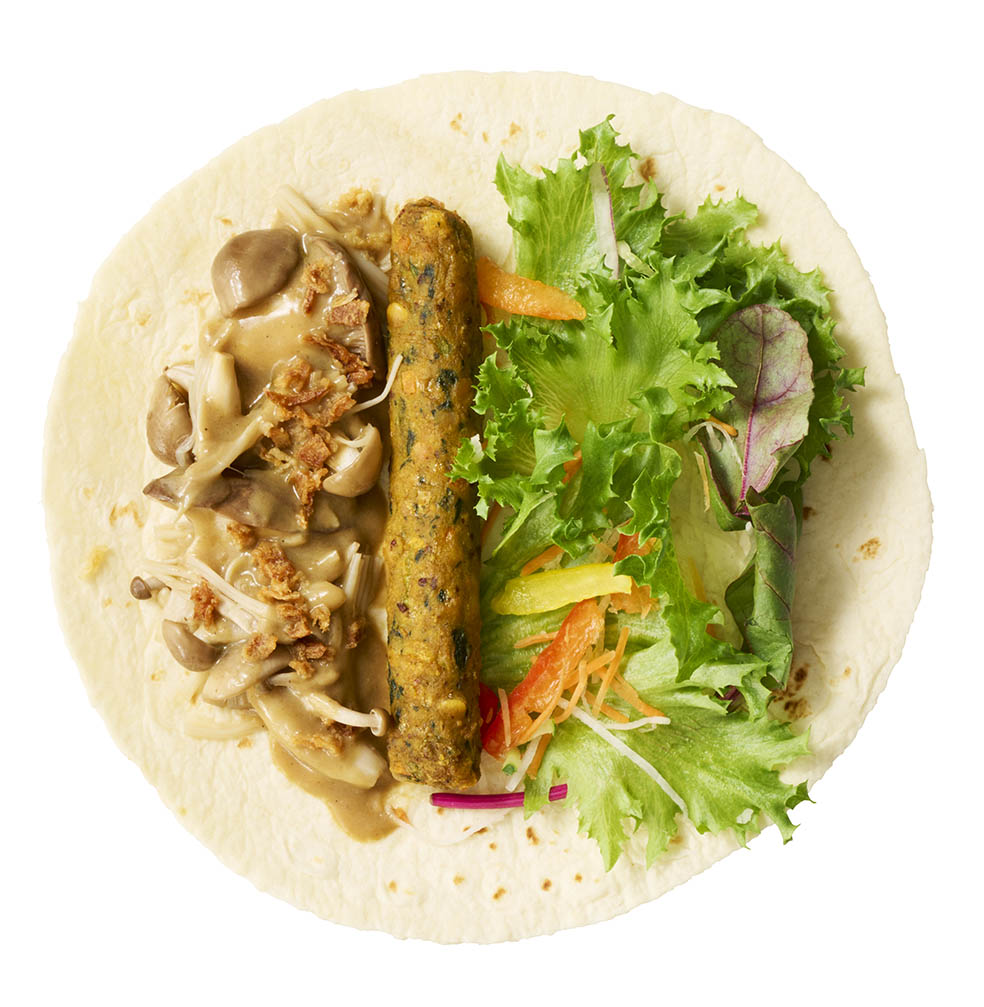 LifTe北欧の暮らし スウェーデン発祥のイケアが11月30日までか移載しているきのこを堪能できる秋の限定メニューで提供されるベジソーセージ きのこソース シンブレッド