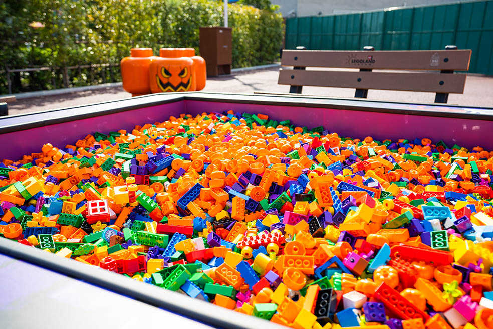 LifTe北欧の暮らし デンマーク発祥で愛知県名古屋市にあるレゴランドジャパンリゾートで10月3日(金)～11月3日(月・祝)の期間開催されるハロウィンパーティーのブロック・プレイエリア
