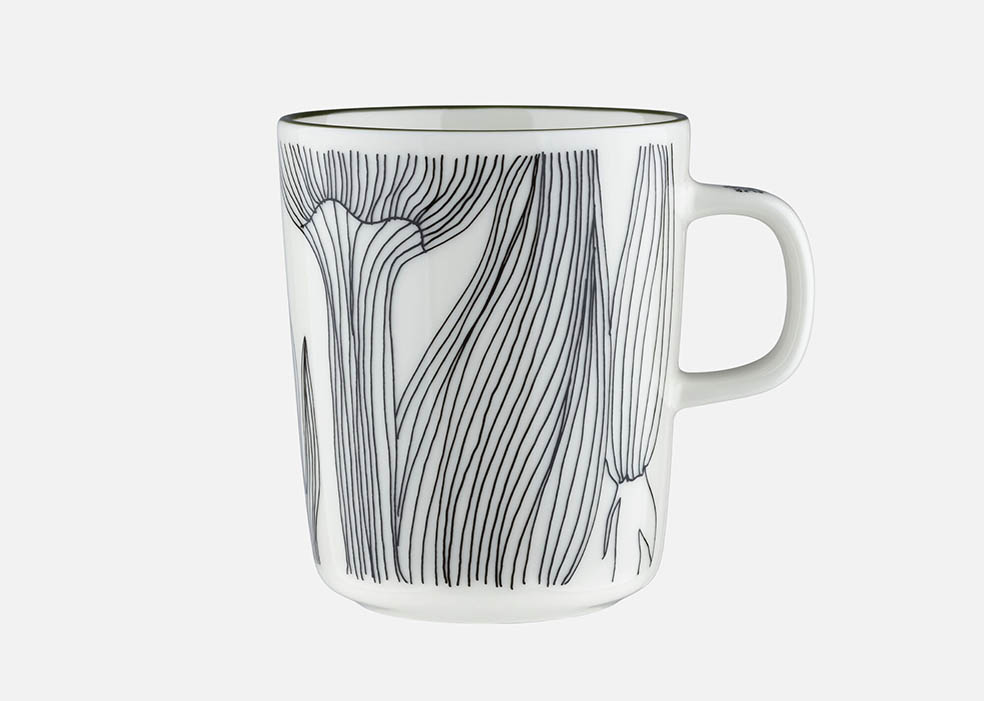 LifTe北欧の暮らし 9月5日(金)から発売開始となるフィンランドのデザインハウス マリメッコ(marimekko)の新作ホームコレクションKukat puhkeavat（クカット プーケアヴァット）の2.5dl マグカップ