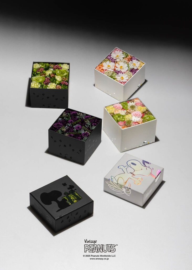 LifTe北欧の暮らし デンマーク出身のフラワーアーティスト ニコライ・バーグマンがフラワーボックス誕生25周年を記念して 今年75周年を迎えるピーナッツ(スヌーピー)とコラボしたアイテム「Nicolai Bergmann meets PEANUTS」
