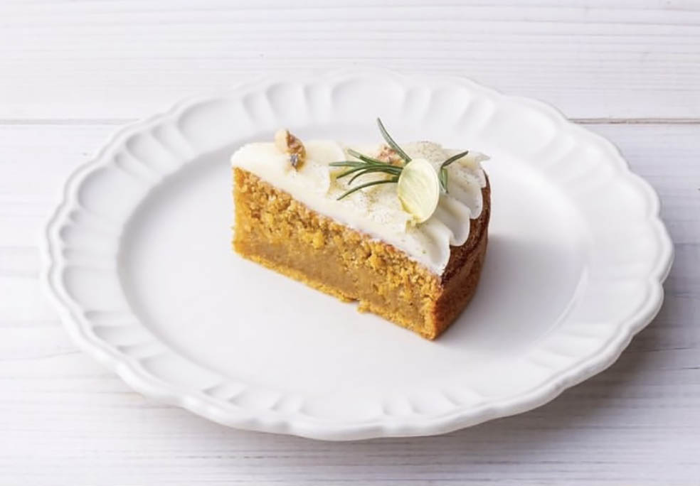 LifTe北欧の暮らし 群馬県前橋の白井屋ホテルで10月1日(水)から10月31日(金)まで開催されるフィンランドフェアで提供される白井屋オリジナル　「キャロットケーキ」