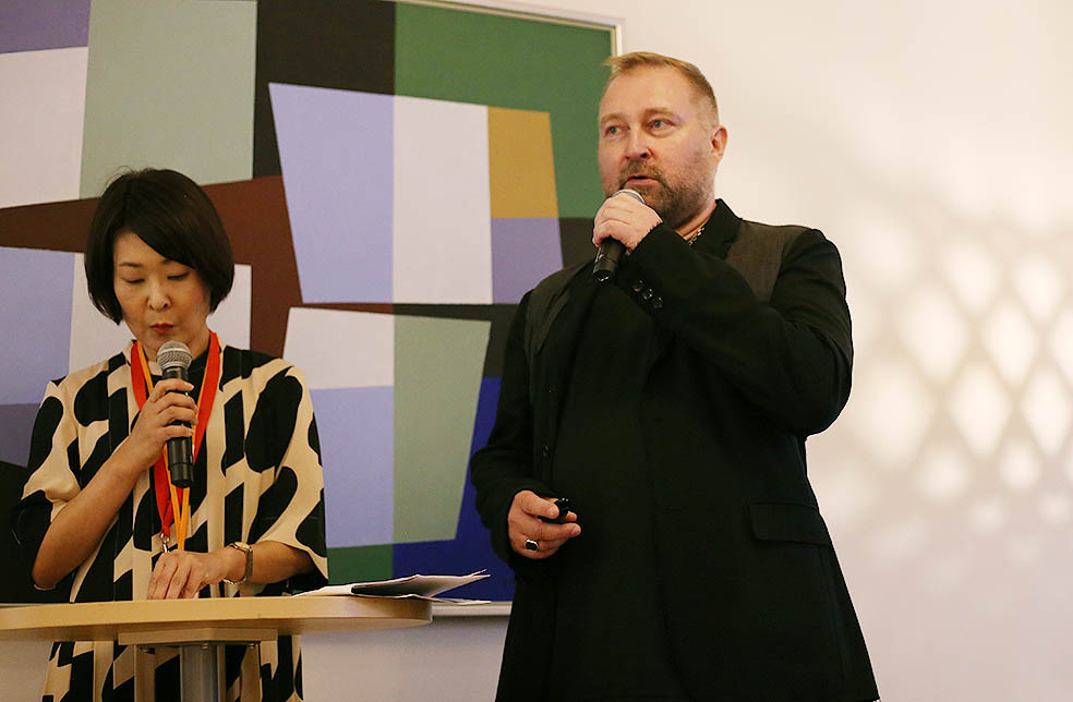 LifTe北欧の暮らし フィンランド大使館で行われた文学トークイベントで登壇したフィンランドセンター所長のヤーッコ・ノウシアイネン