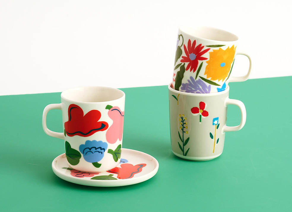 LifTe北欧の暮らし フィンランドのマリメッコから9月17日から大阪のあべのハルカス近鉄本店で開催されるポップアップエキシビション〈Field of flowers〉で販売される2.5dl マグカップと13.5cm プレート