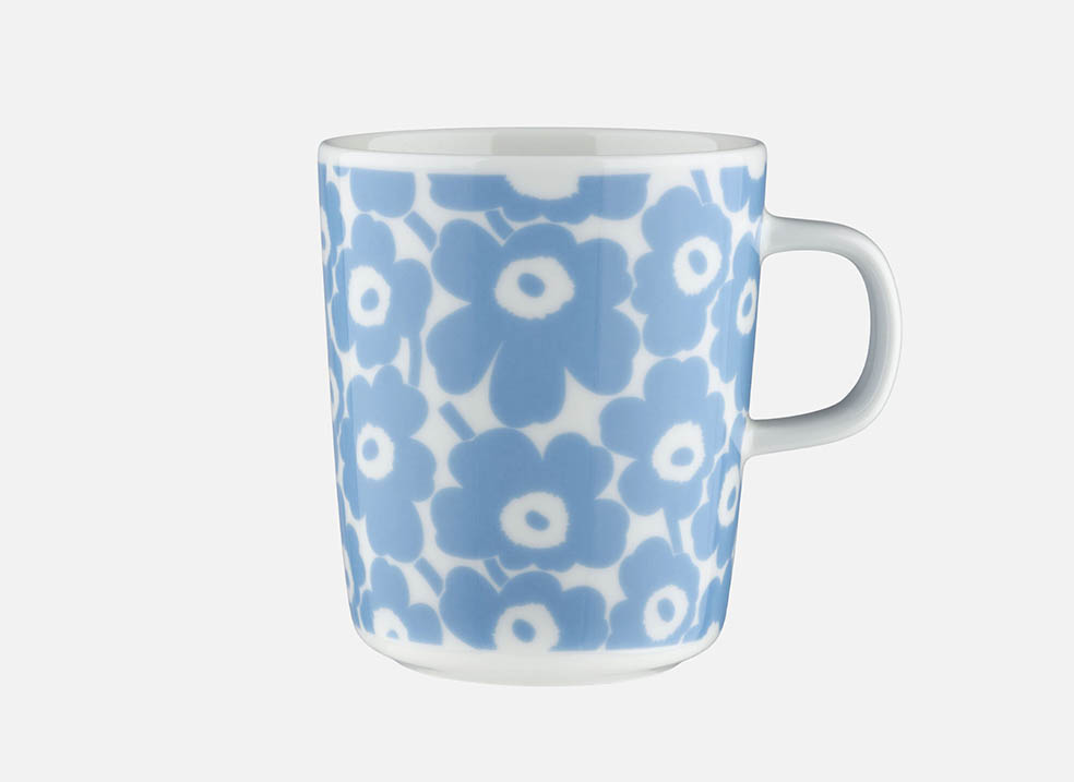 LifTe北欧の暮らし フィンランドのマリメッコが9月26日(金)から発売するマイヤイソラがデザインしたウニッコ柄を配したPikkuinen Unikko(ピックイネン ウニッコ)のマグカップ