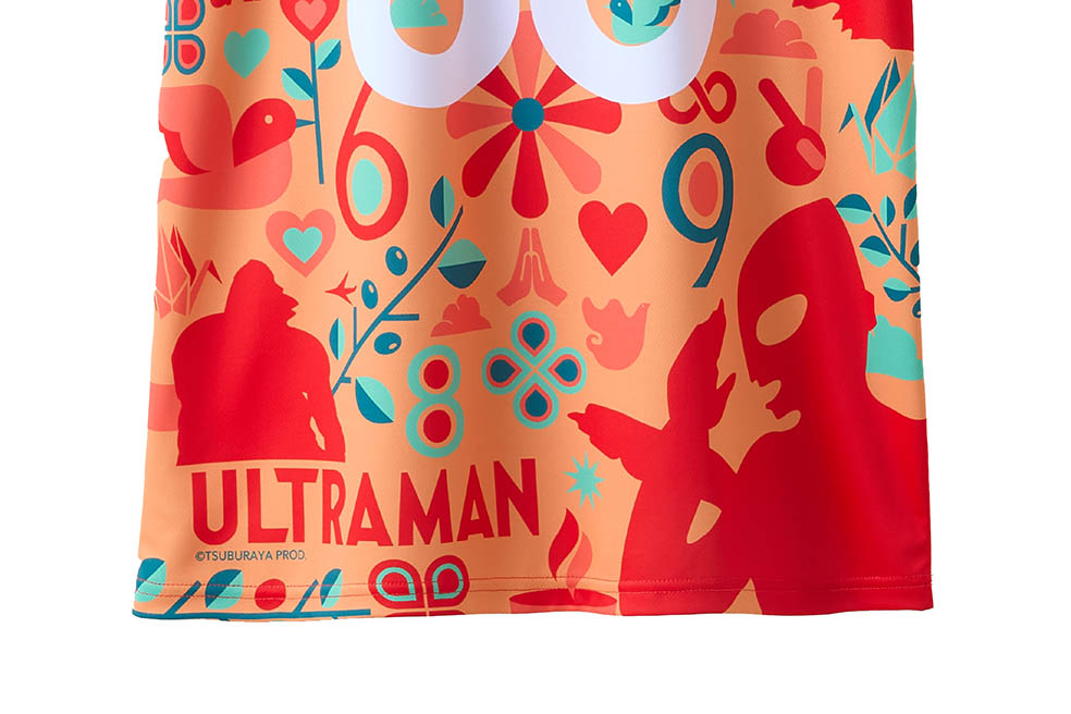 LifTe北欧の暮らし デンマークのスポーツブランド「hummel(ヒュンメル)」とウルトラマンがコラボしたピースユニフォーム