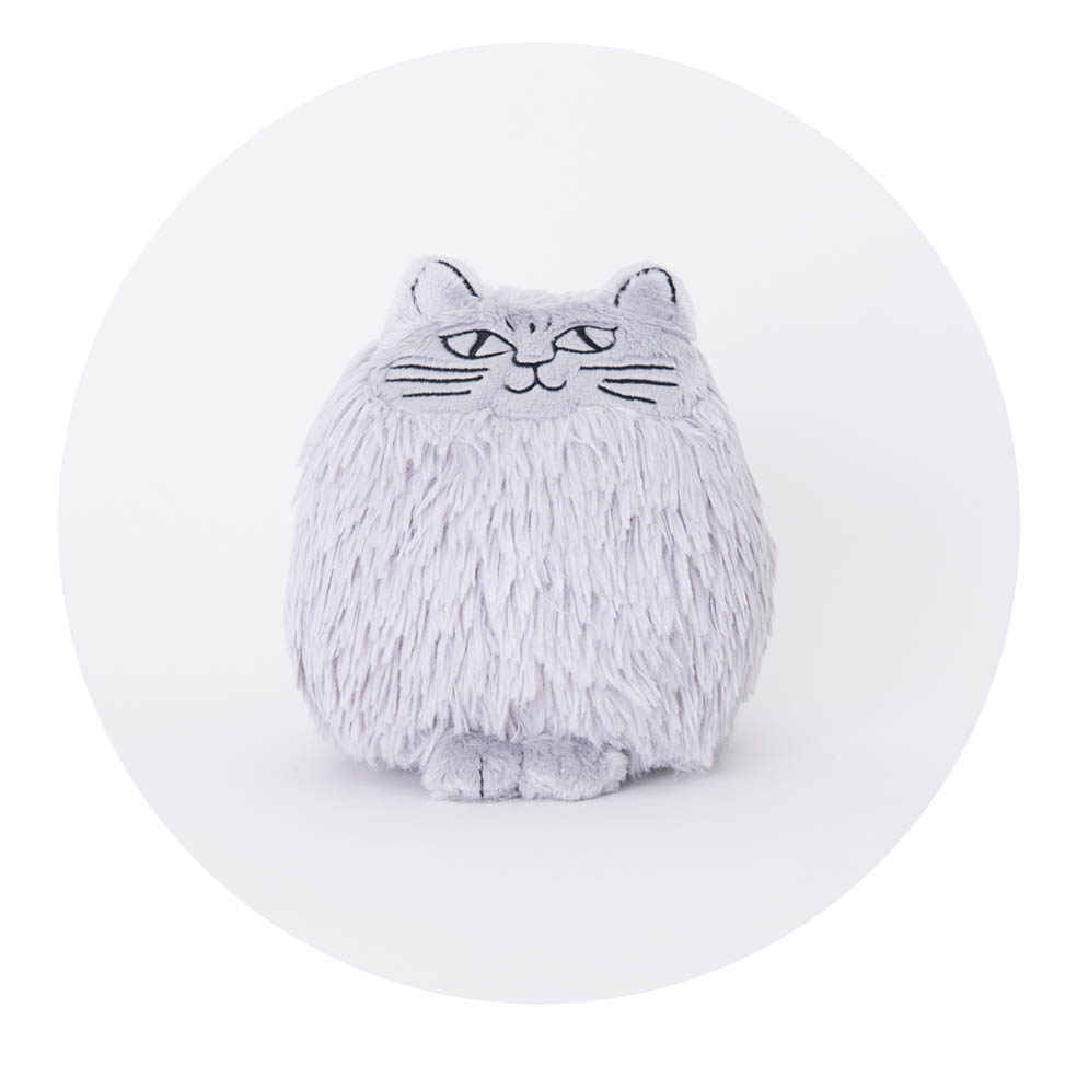 LifTe北欧の暮らし スウェーデンを代表する陶芸家リサ・ラーソンが1965年に生み出した「LITEN KATT」をぬいぐるみとして発売（ぐれーのペッパー）