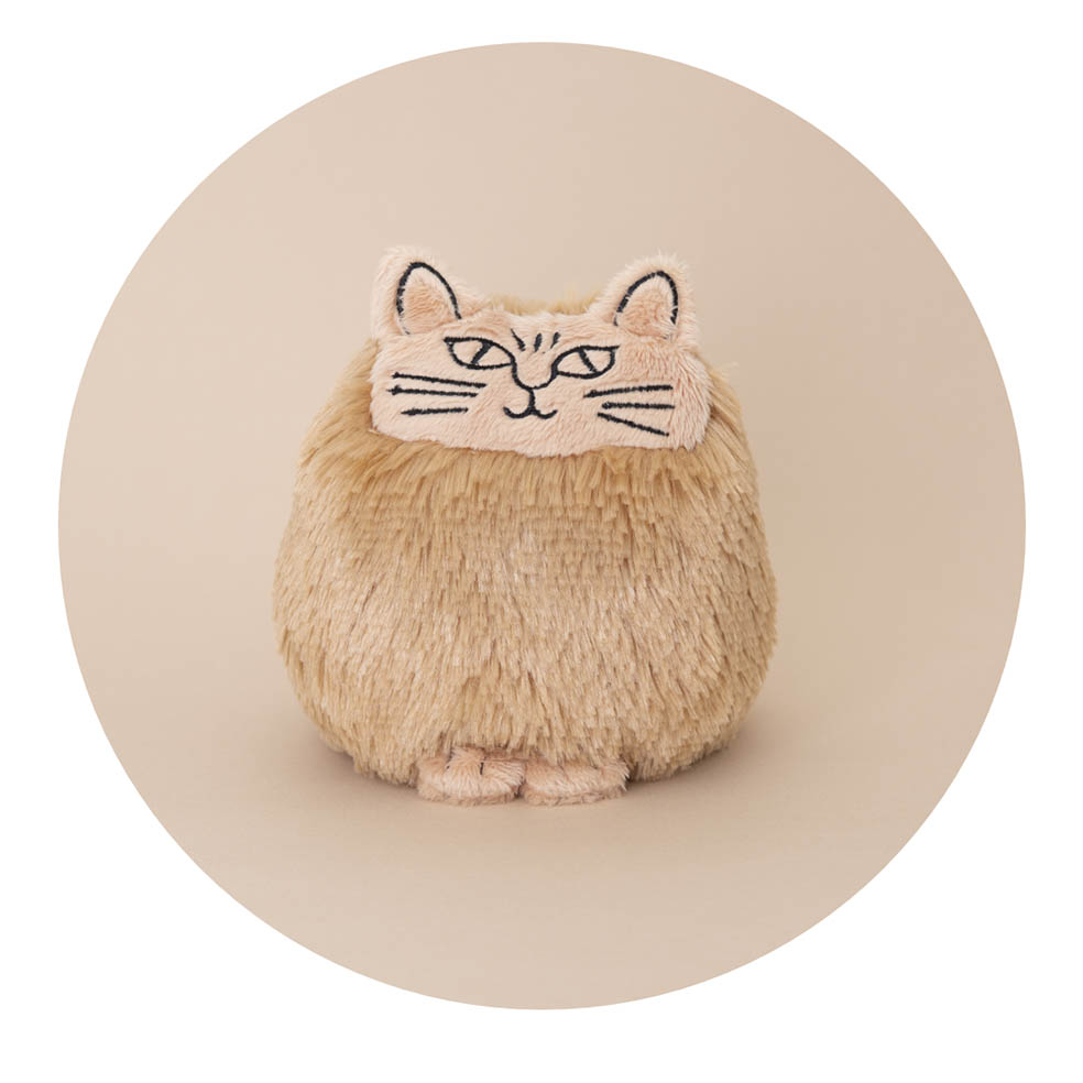 LifTe北欧の暮らし スウェーデンを代表する陶芸家リサ・ラーソンが1965年に生み出した「LITEN KATT」をぬいぐるみとして発売 （ちゃいろのシナモン）