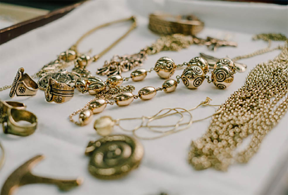 LifTe北欧の暮らし フィンランドのジュエリーブランド「KALEVALA(カレワラ)」の再生アクセサリー プリラブドコレクション