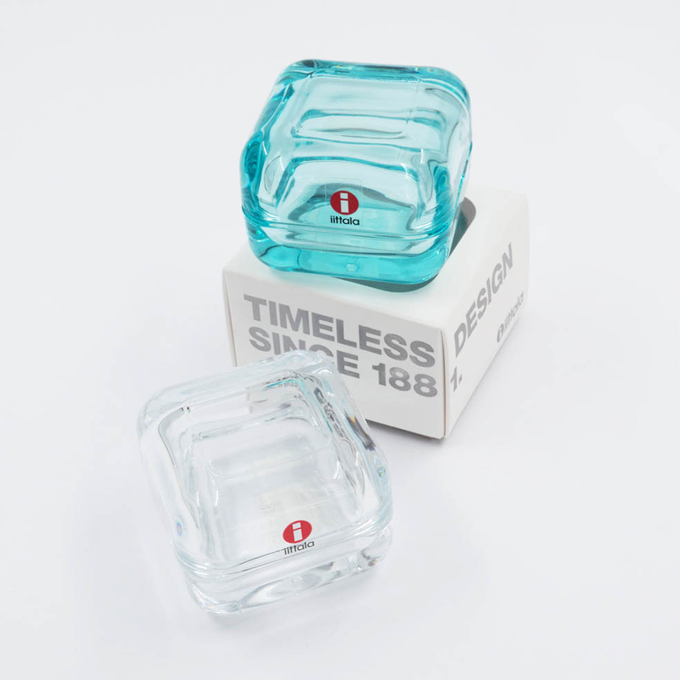 LifTe北欧の暮らし フィンランドのジュエリーブランド「KALEVALA(カレワラ)」が11月26日から大阪心斎橋の大丸でポップアップを開催した際に購入特典として用意されるイッタラのガラスボックス「Vitriini（ヴィトリーニ）」