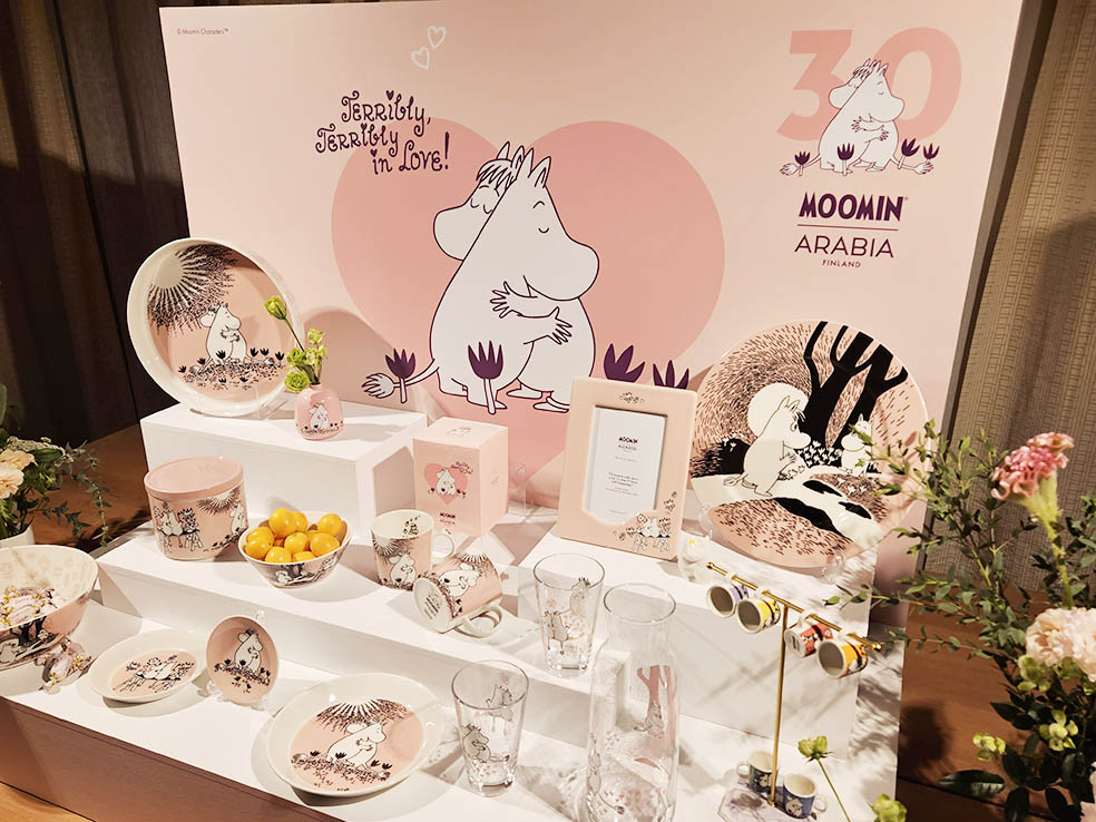 LifTe北欧の暮らし フィンランド大使館で開催されたたムーミンアラビアのイベントでお披露目されたラブマグ30周年を記念した特別なアニバーサリーコレクション