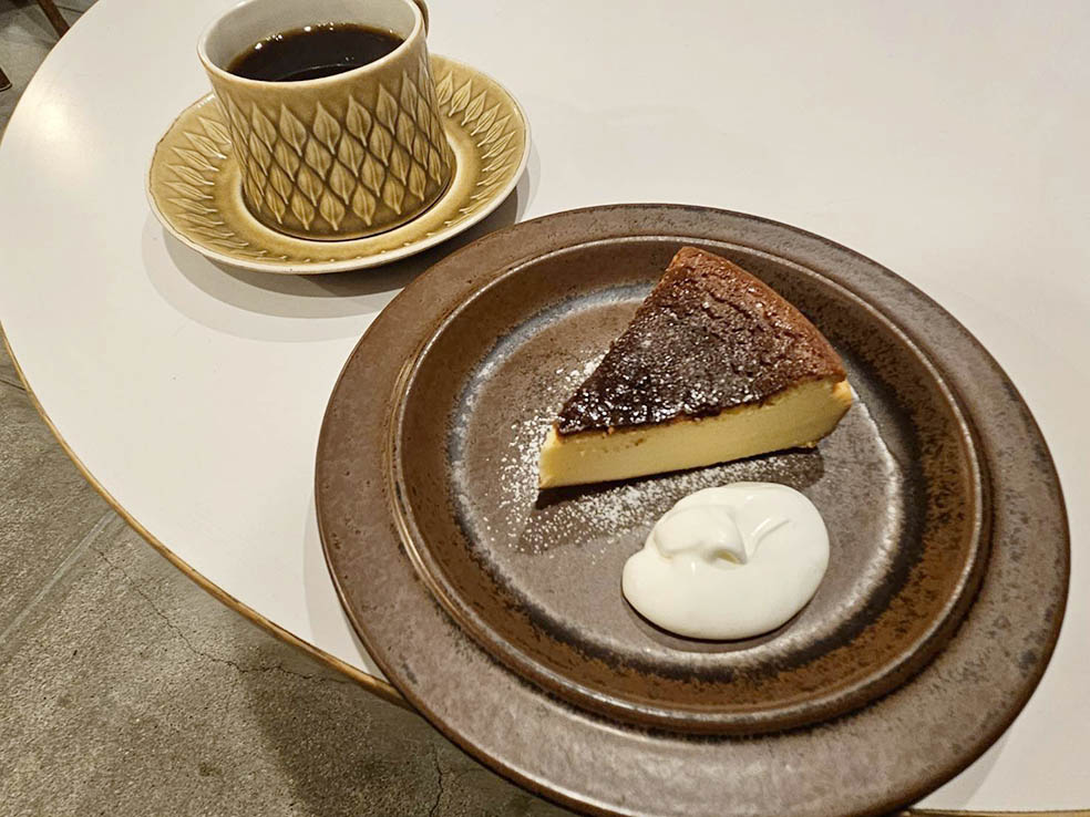 LifTe北欧の暮らし 北欧ショップ巡り第4弾 大阪天満にあるコーヒーショップ「ELK KAFFE」