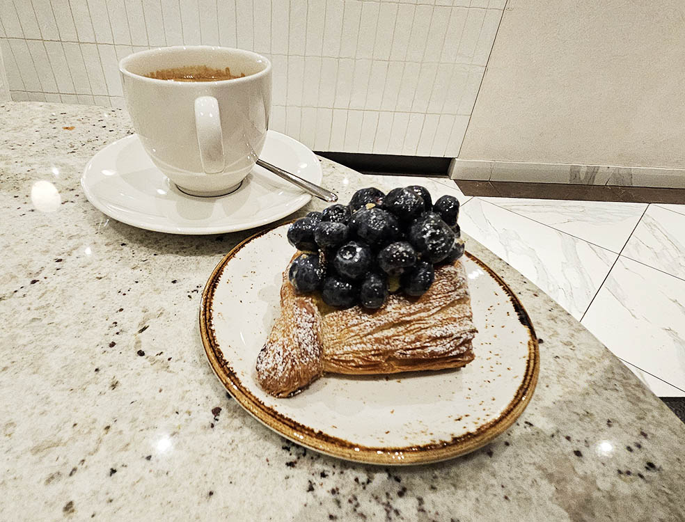 LifTe北欧の暮らし ラトビアの首都リーガでおすすめしたい編集部が実際に訪れたカフェのMikla Bakery(ミクラ・ベーカリー)