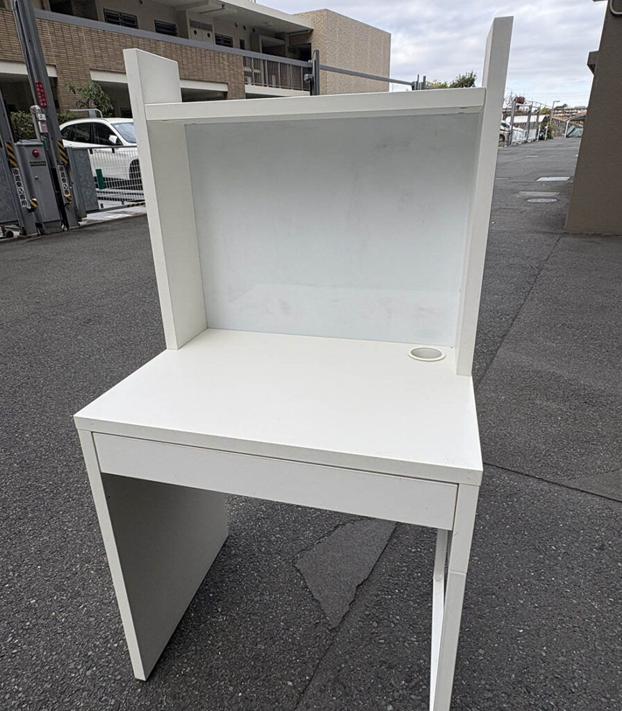 LifTe北欧の暮らし スウェーデン発祥のイケアの家具をIKEA港北で買取をして貰うレポート MICKE ミッケ 学習机
