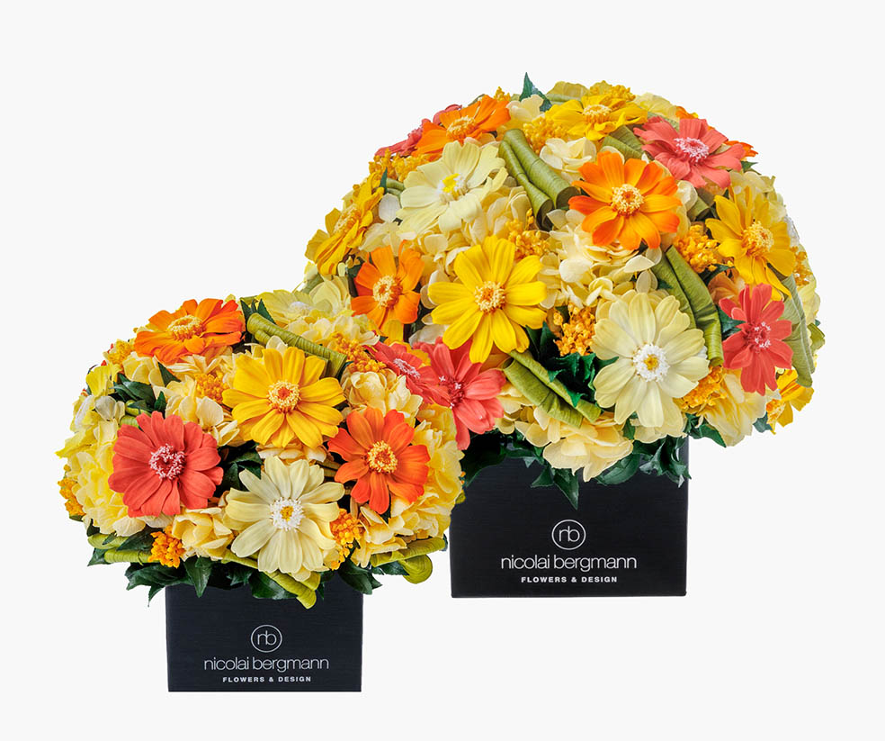 LifTe北欧の暮らし デンマーク出身のフラワーアーティスト ニコライ・バーグマンが手がけるスプリングコレクション2026のスプリング限定プリザーブドフラワーキューブ「Bright Zinnia(ブライト ジニア)」