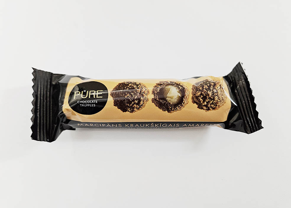 LifTe北欧の暮らし 成城石井で1月9日から展開されている「推しチョコ★発見フェア～推しチョコカルテが導く、私だけのご褒美～」で販売されているラトビアのチョコブランド「Pure(ピュア)」のトリュフチョコ ピュア チョコレートトリュフ マジパンクリーム
