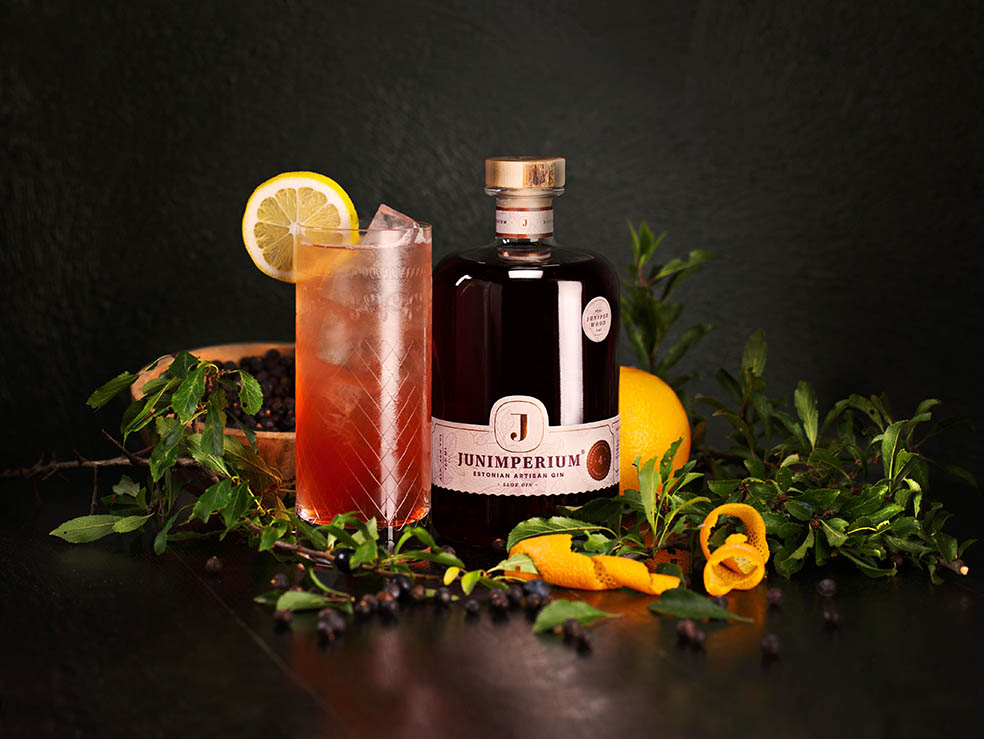 LifTe北欧の暮らし エストニアの旧市街タリンに構える蒸留所「Junimperium Distillery（ジュニペリウム蒸留所）」Sloe Gin（スロージン）