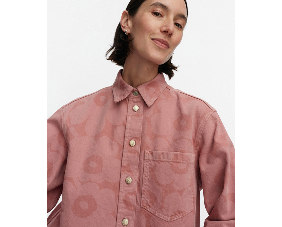 LifTe北欧の暮らし フィンランドのmarimekko(マリメッコ)が1月30日に一般発売するマリデニム(Marimekko Maridenim)の新コレクション「プレスプリング 2026コレクション」【Unikko】 デニムシャツ