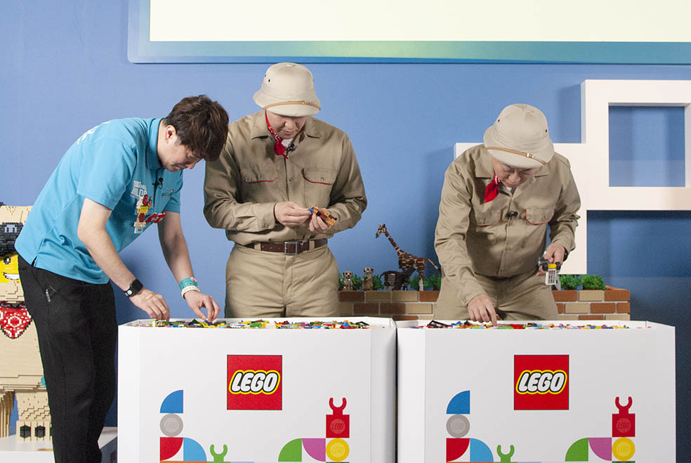 LifTe北欧の暮らし デンマーク発祥のレゴが運営するレゴランドディスカバリーセンター東京で開催中のよこはま動物園ズーラシアとのコラボイベント「レゴ®アニマルアドベンチャー」のメディアイベントで登壇したチョコレートプラネットの長田庄平と松尾駿