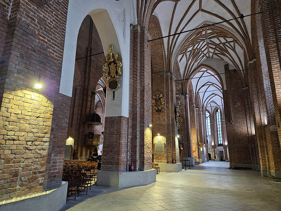 LifTe北欧の暮らし ラトビアの首都リーガ(リガ)の旧市街にある聖ペテロ教会