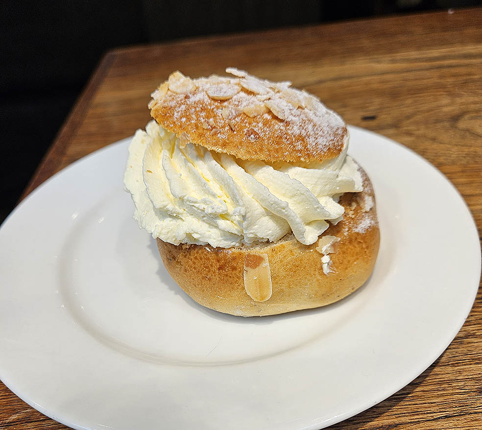 LifTe北欧の暮らし 編集部が実際に現地で訪れておすすめしたいフィンランド ヘルシンキの ラスキアイスプッラ