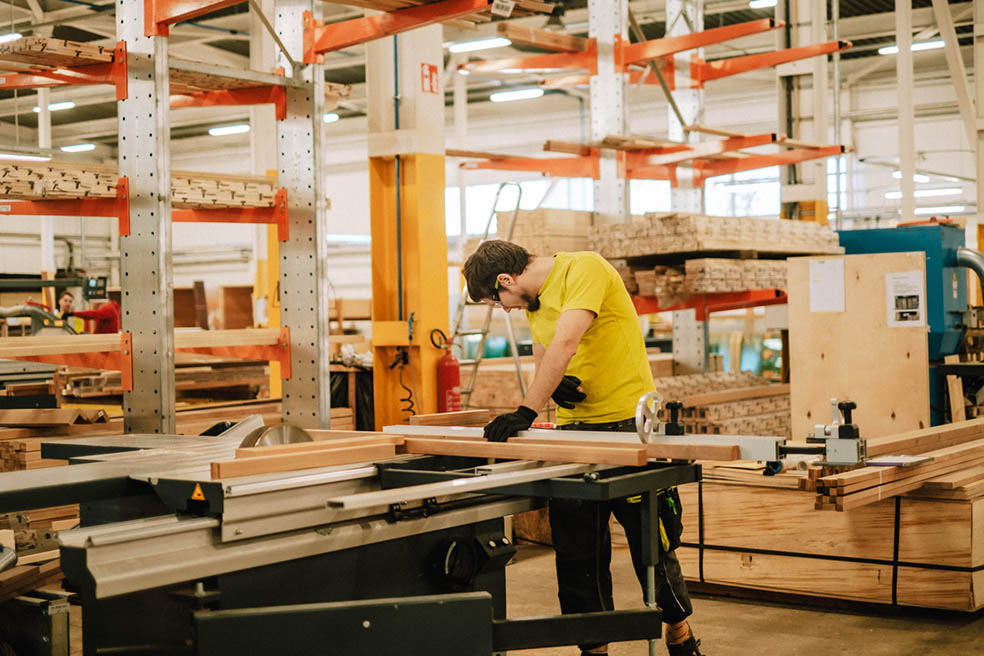 LifTe北欧の暮らし エストニアのサウナの魅力を伝えるTRANSITの特別号「清水みさとの世界のサウナをめぐる冒険」totonoü 工場