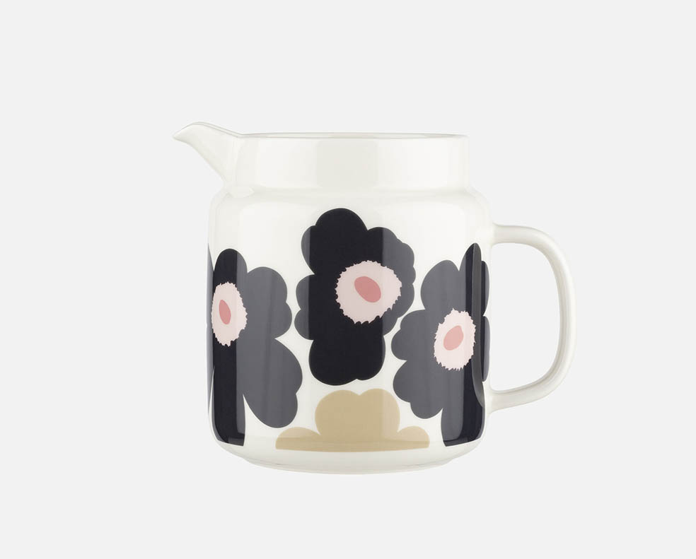 LifTe北欧の暮らし フィンランドのデザインハウス marimekko(マリメッコ)が2月25日にオープンする熊本鶴屋百貨店で新店舗オープン限定アイテムとして販売される【Unikko】 ピッチャー ウニッコ マイヤ・イソラ
