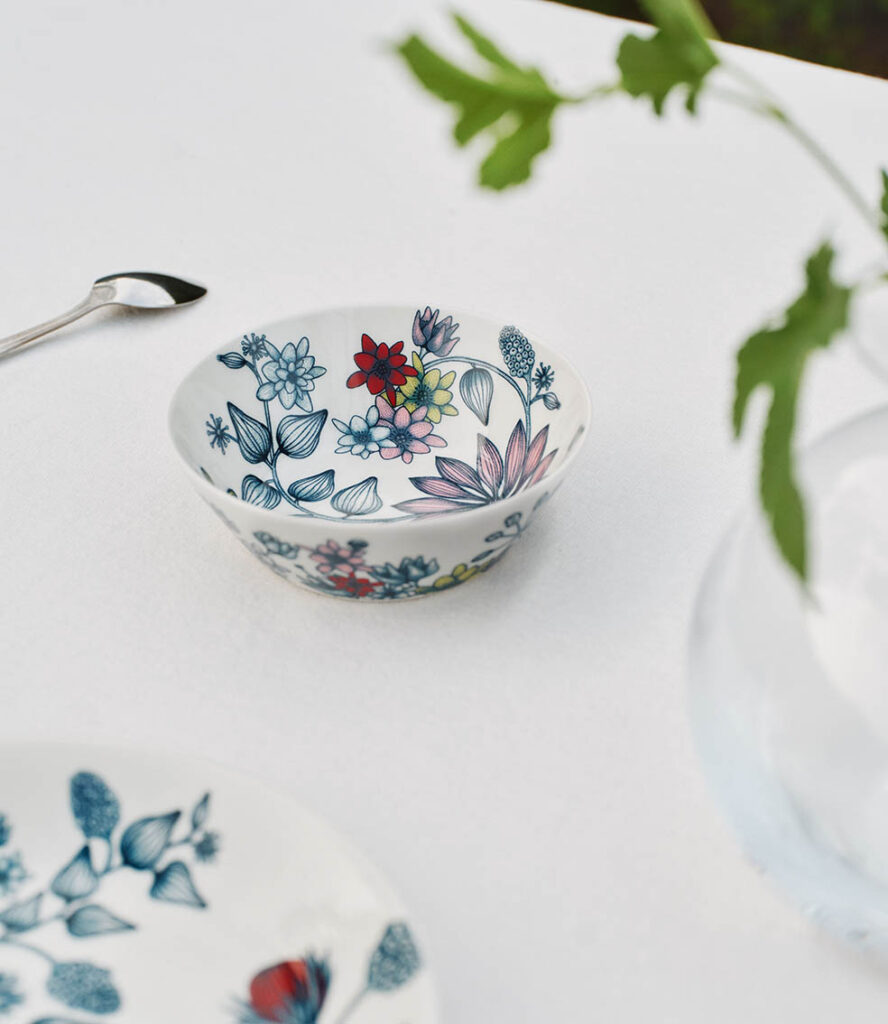 LifTe北欧の暮らし フィンランドのアラビアから4月8日から販売する「Runo(ルノ)」シリーズの新コレクション「Runo Summer ray(ルノ サマーレイ)」