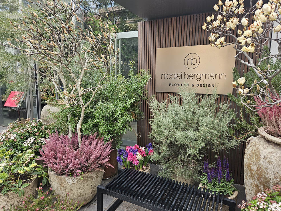 LifTe北欧の暮らし デンマーク出身のフラワーアーティスト ニコライ・バーグマンが手がける表参道にあるフラッグシップ
