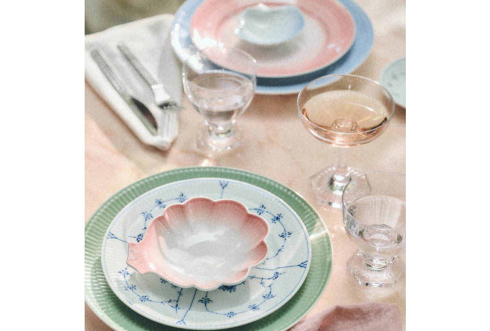 LifTe北欧の暮らし デンマークの老舗ブランド「ロイヤルコペンハーゲン」から販売された春の新作コレクション「IRIS(アイリス)」