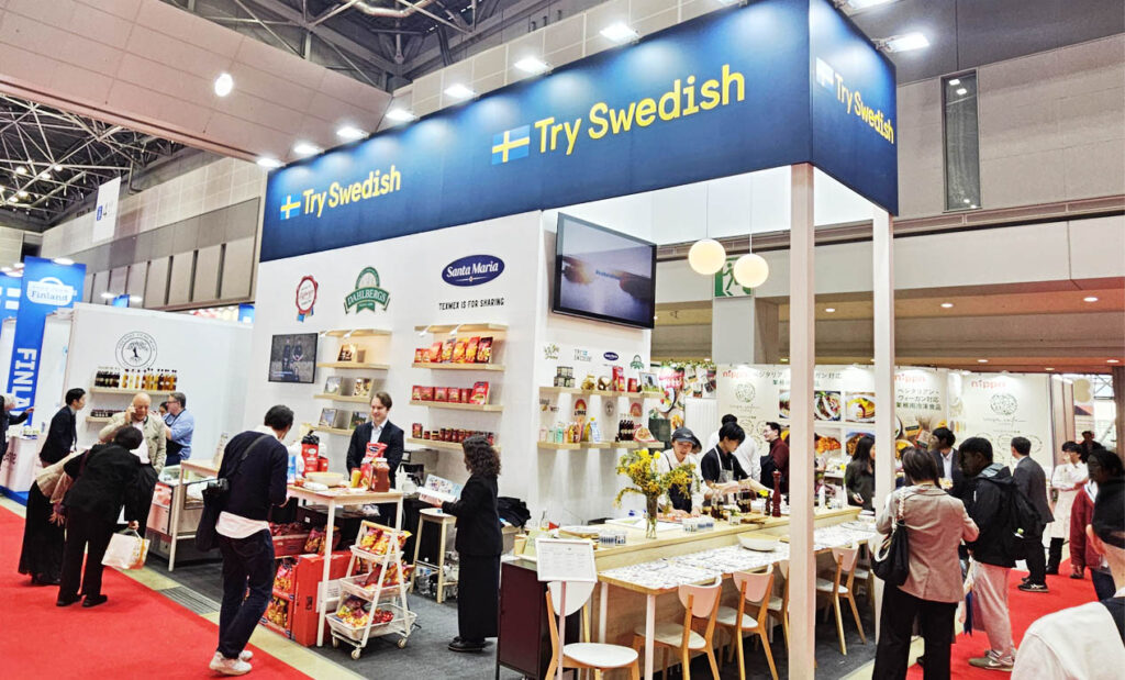 LIfTe北欧の暮らし スウェーデン貿易投資公団(Business Sweden)が運営するブランディングプラットフォームがスウェーデンの食の魅力を発信するために立ち上げた組織"Try Swwedish(トライ スウェディッシュ)"が運営したFOODEX2026のスウェーデンブース