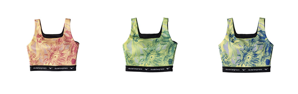 デンマーク出身のフラワーアーティスト ニコライ・バーグマンのフラワーデザインブランド Nicolai Bergmann Flowers & Design と、今年創業120周年を迎える総合スポーツ用品メーカー Mizuno による初のコラボレーションアパレル「Nicolai Bergmann × Mizuno - Bloom, Simply.」