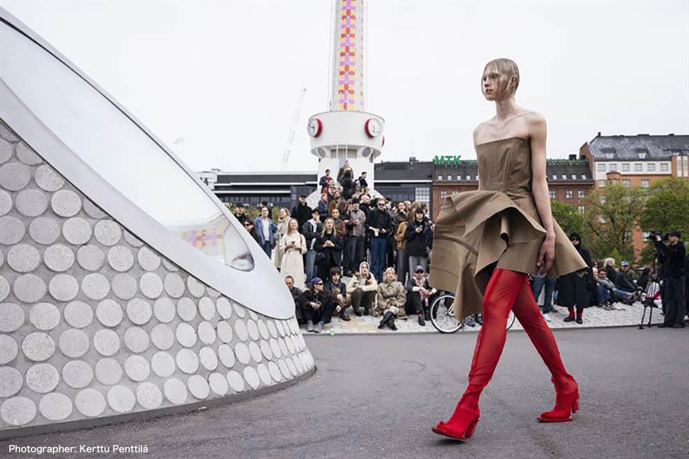 LifTe北欧の暮らし フィンランドの首都ヘルシンキで開催されるファッションイベント「Fashion in Helsinki(ファッション・イン・ヘルシンキ)」の2025年アモスレックスで開催された様子