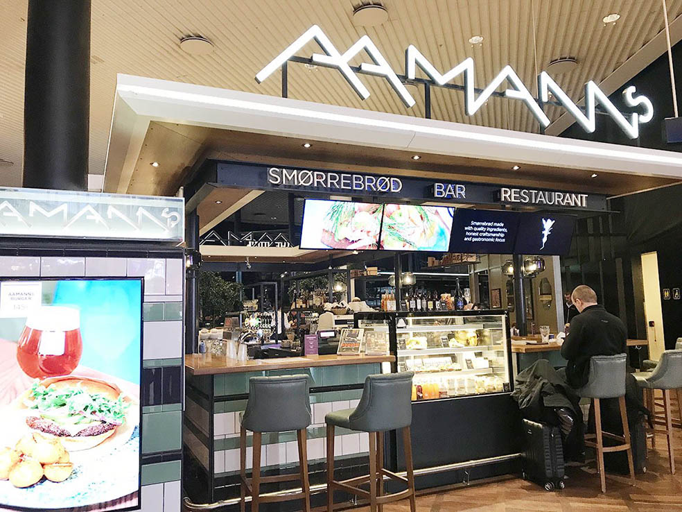 LifTe北欧の暮らし デンマーク コペンハーゲンで人気があり複数店舗を展開する「Aamanns(アーマンズ)」のオーナー アダム・オーマンが手がけた書籍『スモーブロー・ザ・マニュアル』
