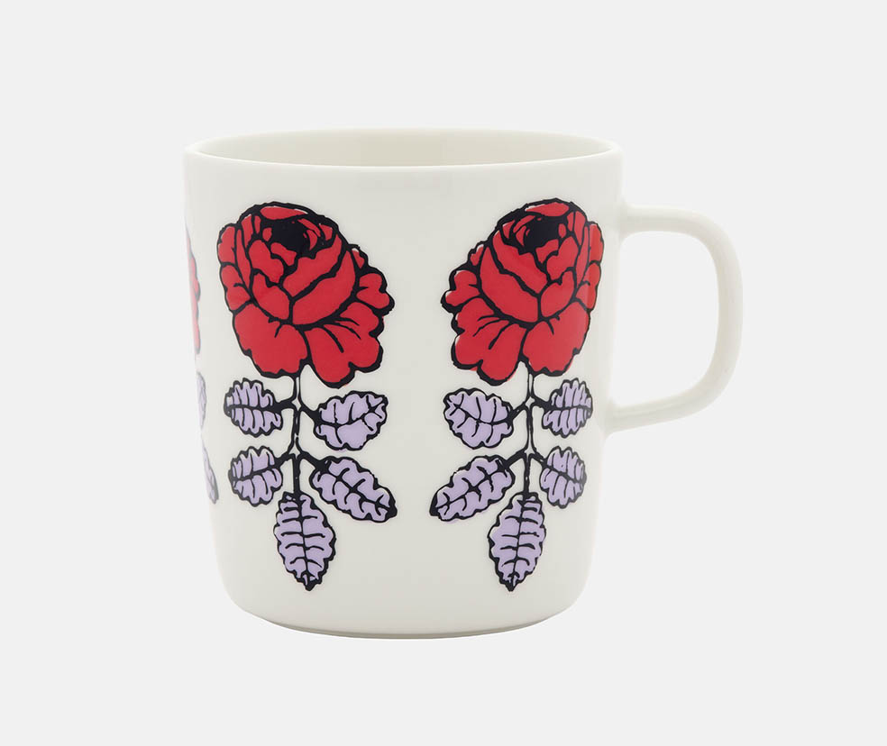 LifTe北欧の暮らし フィンランドのマリメッコ(marimekko)が6月2日から先行発売を開始するマイヤ・イソラがデザインしたレッド×ライラックの「Vihkiruusu(ヴィヒキルース/ウエディング・ローズ)」4dl マグカップ