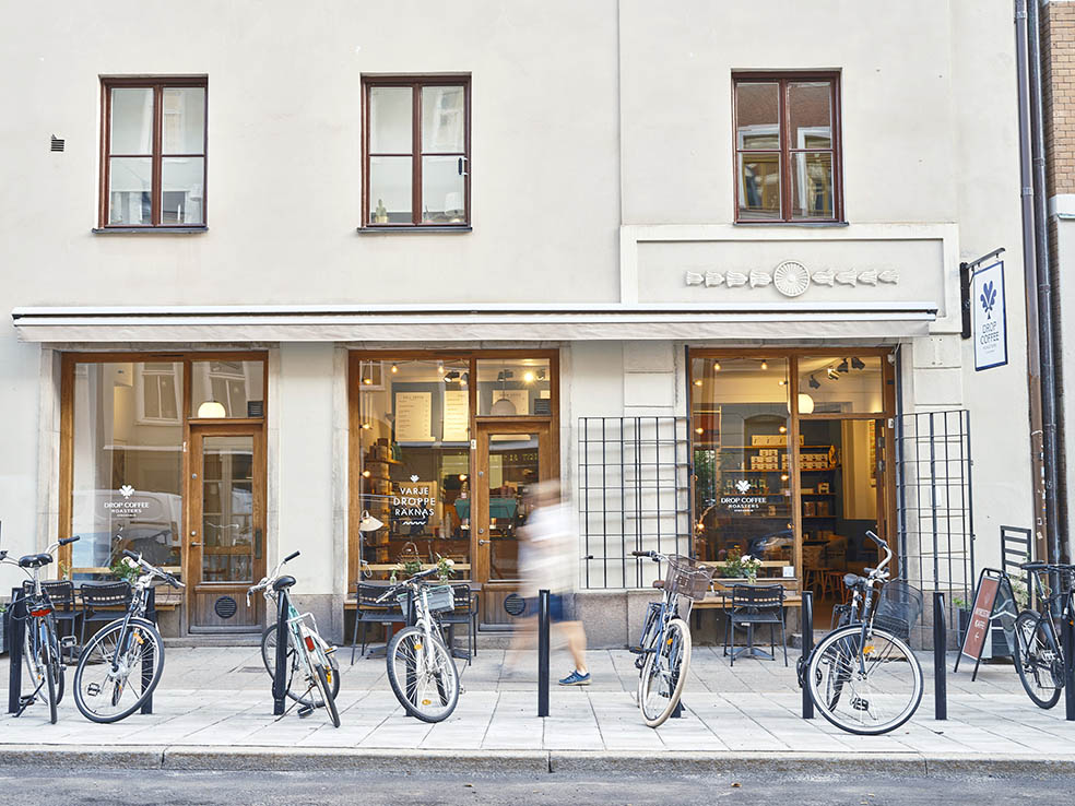 LifTe北欧の暮らし スウェーデンのストックホルムにある人気カフェ「Drop Coffee(ドロップコーヒー)」の外観