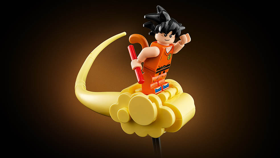 LifTe北欧の暮らし デンマーク発祥のレゴが11月4日に発売する東映アニメーションの「ドラゴンボール」とコラボした神龍(シェンロン)につく孫悟空のミニフィギュアと筋斗雲 ミニフィグ