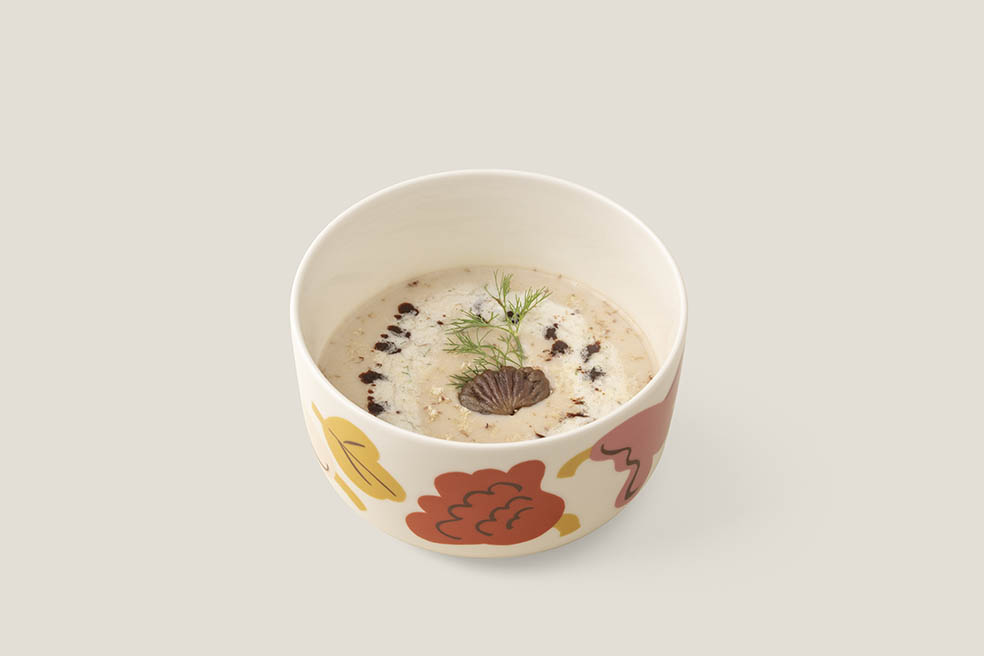 LifTe北欧の暮らし フィンランドのマリメッコ(marimekko)とコラボをするゴディバ(GODIVA)がゴディバカフェで展開するチョコレート香る栗のスープ