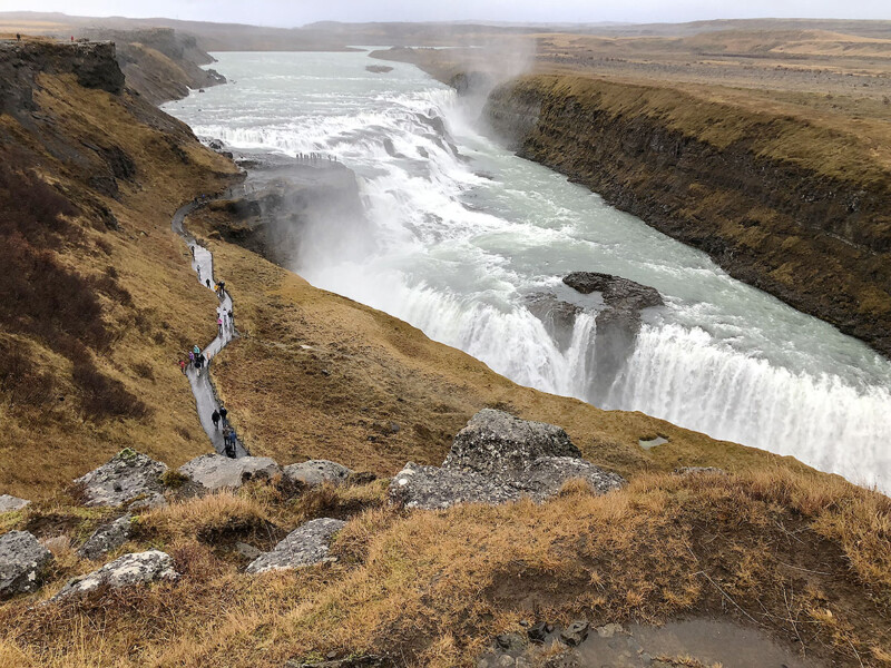 LifTe 北欧の暮らし アイスランド グトルフォスの滝