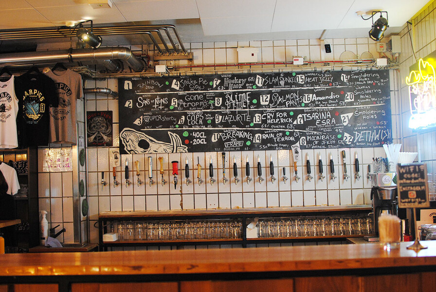 LifTe 北欧の暮らし コペンハーゲン デンマーク ミッケラー Mikkeller WarPigs Brewpub