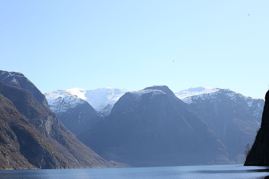 フロム Undredal ウンドレダール フィヨルド LifTe 北欧の暮らし