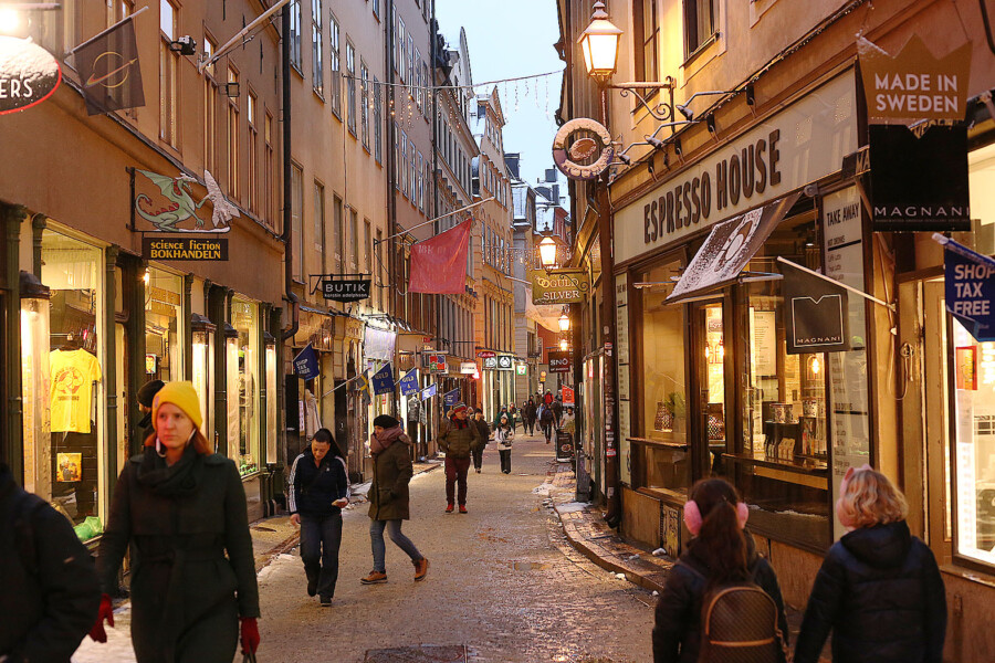 LifTe 北欧の暮らし スウェーデン ストックホルム が村スタン 夜景