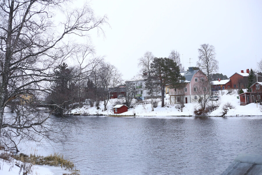 LifTe 北欧の暮らし スウェーデン フローソー 川沿い